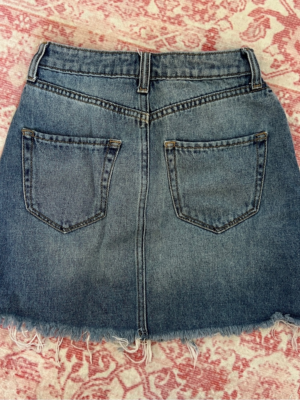 Hollister Curvy Ultra High Rise Ripped Denim Skirt - Picture 3 of 3